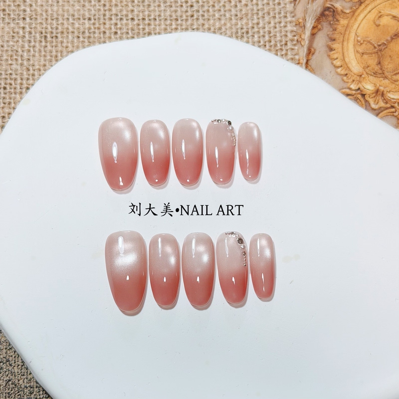 Liu Damei 【Peach Pie】 Handmade Gradient Cat Eye Wearable Nails Gentle and Whitening Removable Nail Art Fake Nails