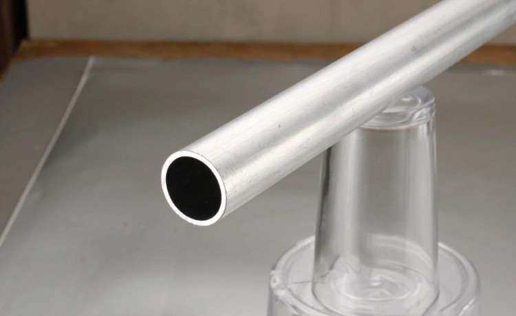 6061 aluminum tube thin-walled hollow aluminum tube thick-walled 6063 aluminum alloy tube round tube aluminum tube profile 6mm8mm10mm