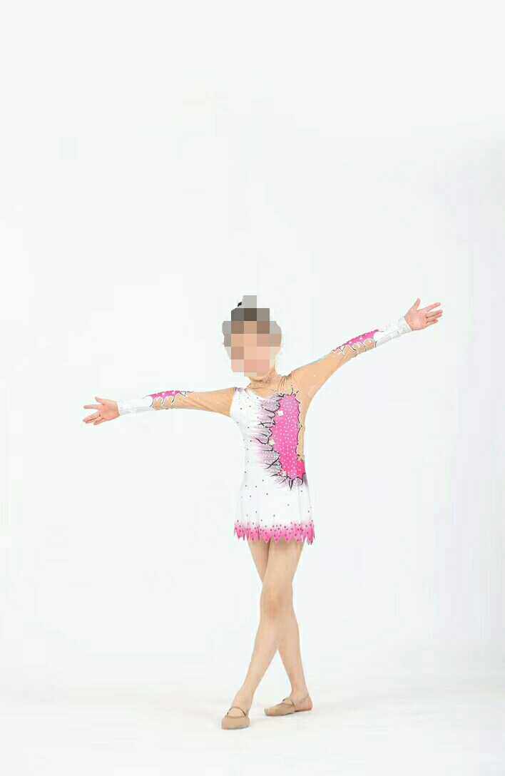 Book to do early childhood gymnastics performance Children's basic gymnastics competition New products cheerleading performance elementary school students bodybuilding exercises