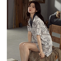 Vibrant girl~Life is like a flower S F Elizaba ice silk pajamas womens spring and summer short-sleeved thin silk