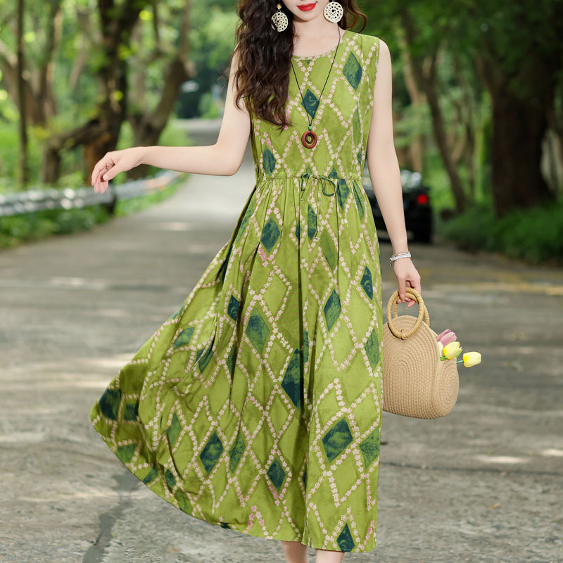 2026 New Retro Print Summer Floral Sleeveless Long Dress Summer Cotton Silk Mom Tank Dress 2026 New Retro Print Summer Floral Sleeveless Long Dress Summer Cotton Silk Mom Tank Dress