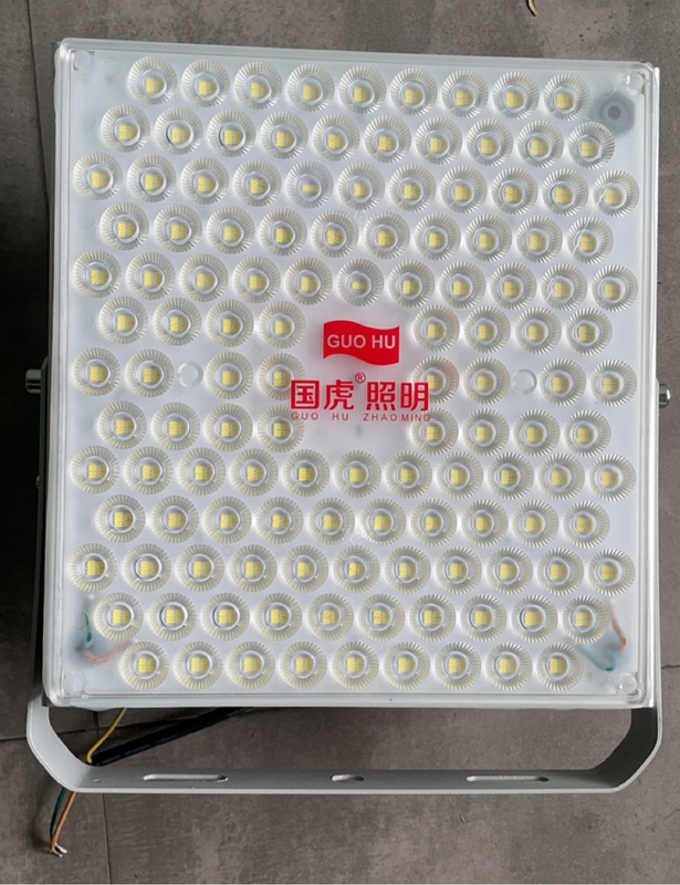 Chia Country Tiger Lighting 2121-600W Led Floodlight Tower Chandelier Square Lighting Aluminum Profile Lamps