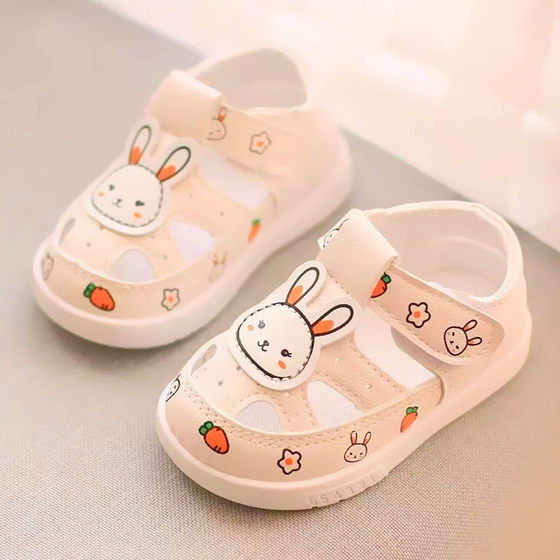 婴儿鞋夏款软底防掉包头凉鞋0-2岁可爱卡通男女宝宝学步鞋子透气1