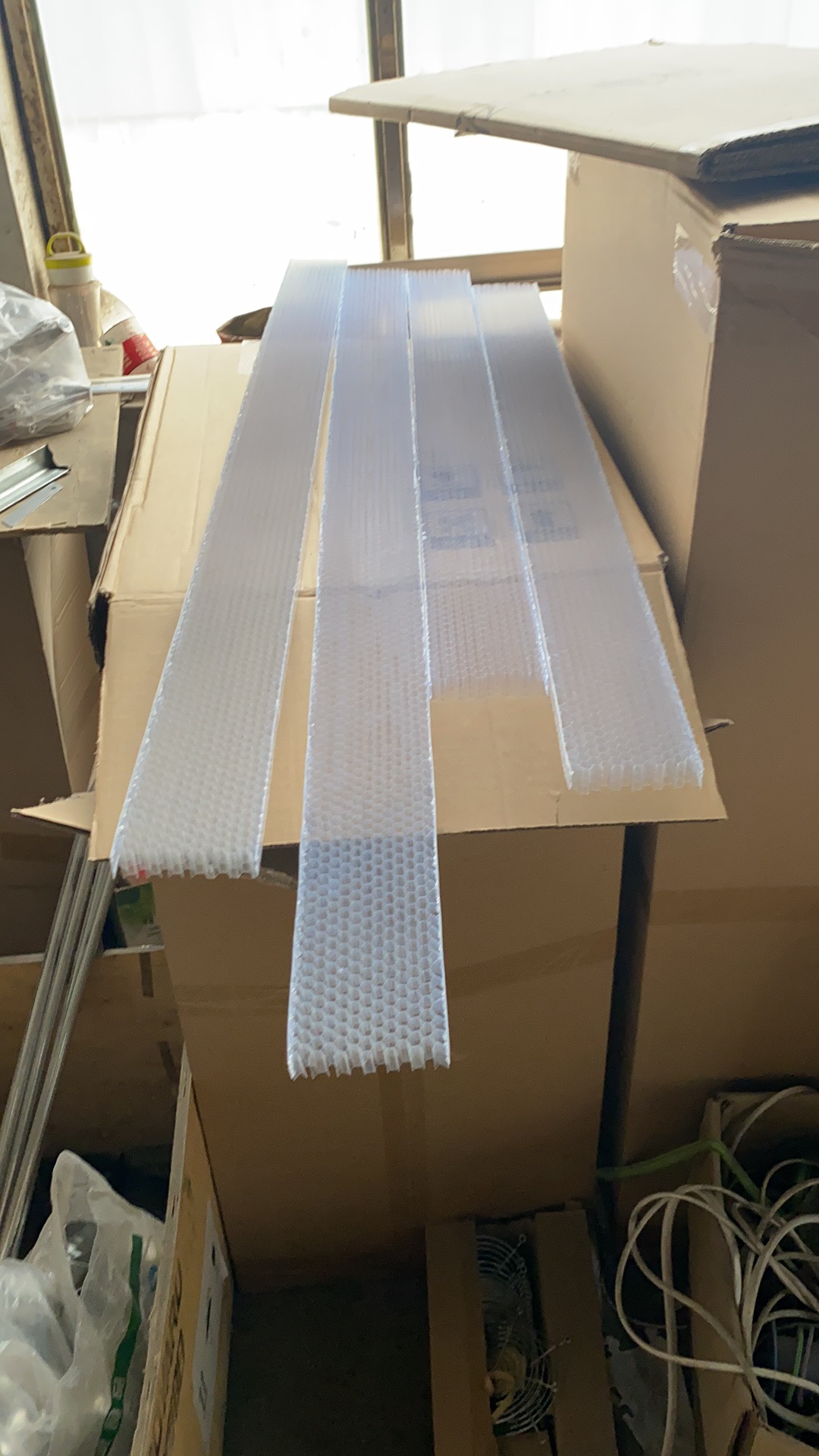 List price bar Honeycomb Bars according to size can be cut and do not deback