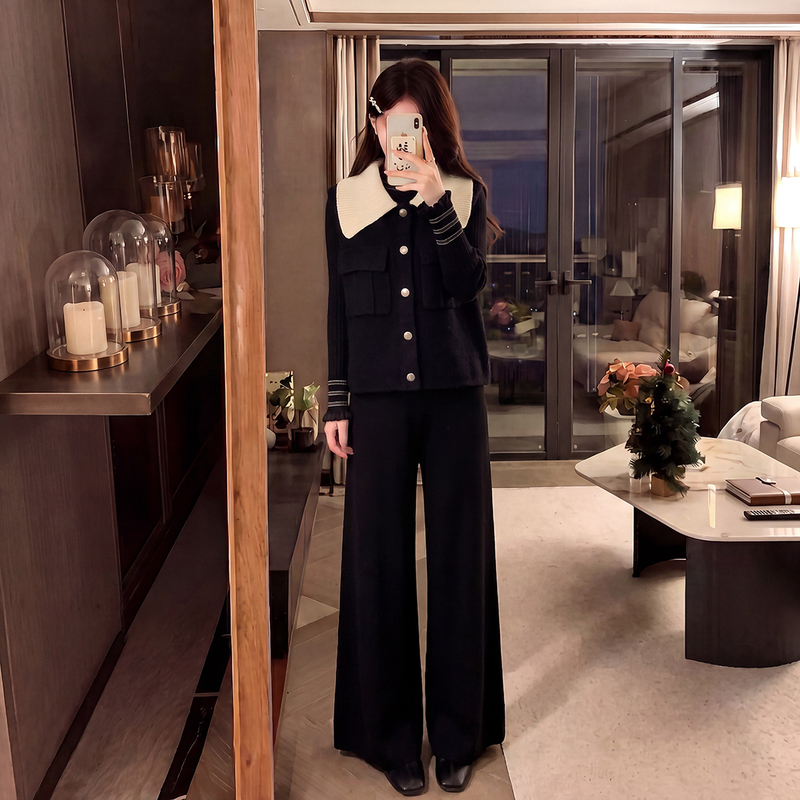 2026 Autumn Outfit Set: Plus-Size Women's Clothing for Curvy Women, Including a Vest, Long-Sleeve Base Shirt, and Wide-Leg Pants Three-Piece Set 2026 Autumn Outfit Set: Plus-Size Women's Clothing for Curvy Women, Including a Vest, Long-Sleeve Base Shirt, and Wide-Leg Pants Three-Piece Set