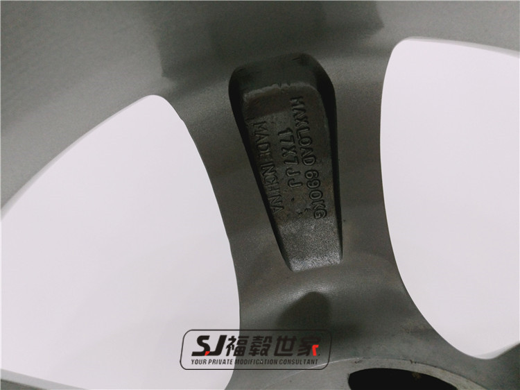 Anchi phiên bản châu Âu của bánh xe cho cánh lõi M6 Mazda 3 Mazda 6 sao 骋 Artz Pentium B70 17 inch 	mâm vành ô tô