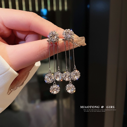 Демисезонные серьги с кисточками, серебро 925 пробы, коллекция 2023, легкий роскошный стиль