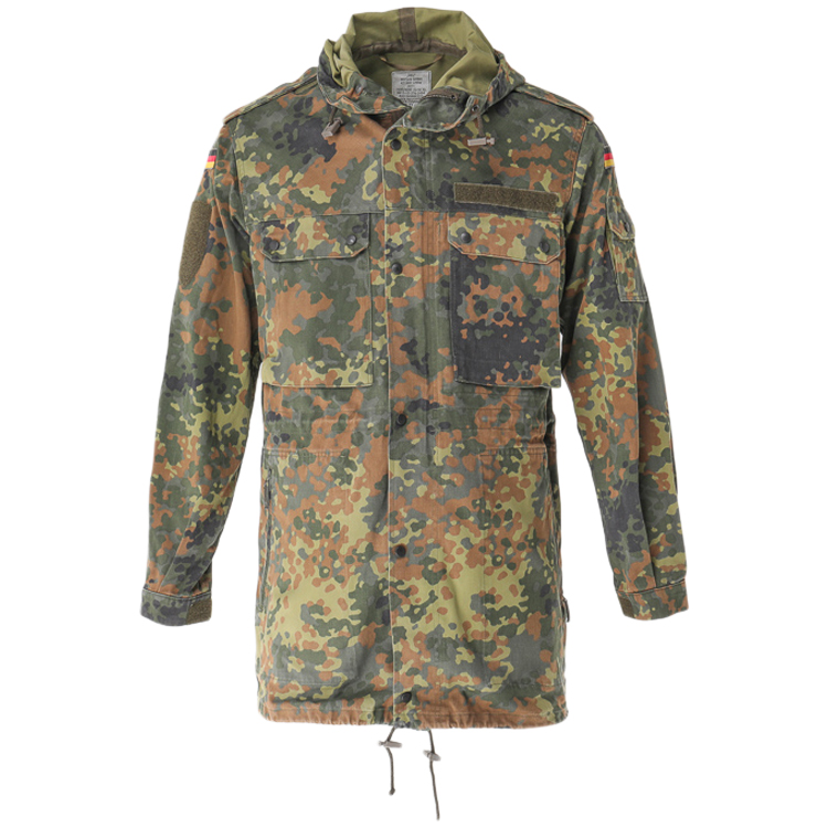Brand new German imported genuine German military public issued military version of the original military fans outdoor tactical training suit trench coat parka