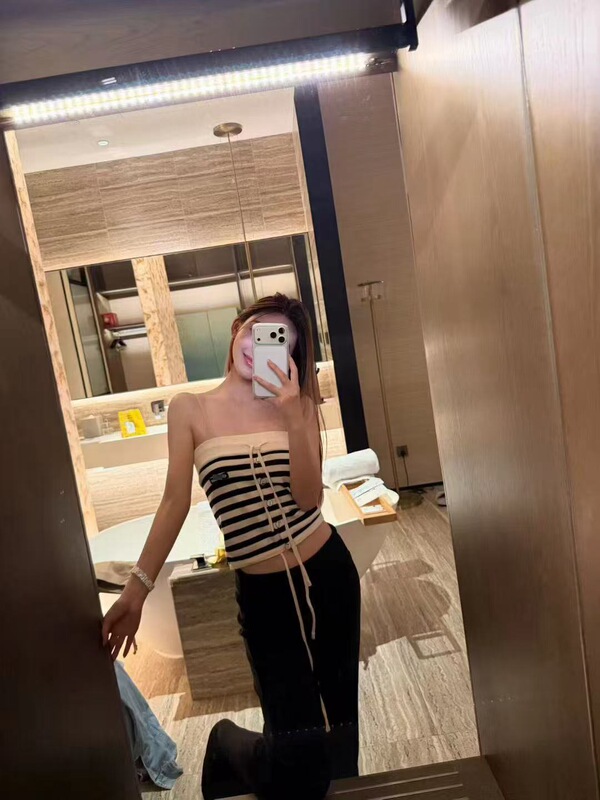 Lazy Striped Style, Comfortable and Versatile, Slimming Striped Knit Tube Top for Women in Summer