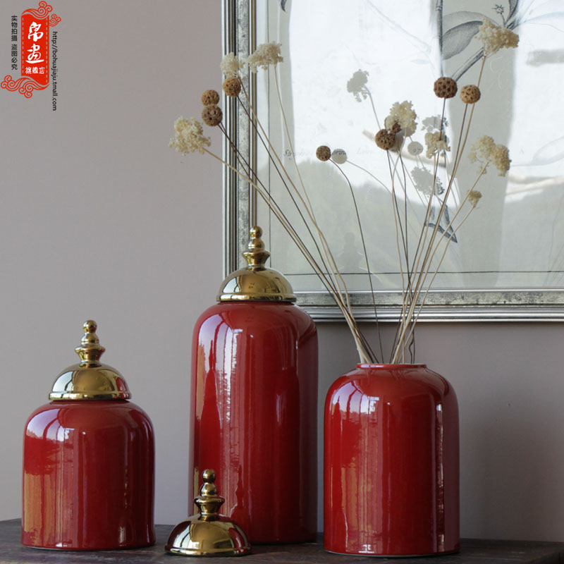 Jingdezhen ceramic vase furnishing articles gilded the lid tank bright red hand with classical household pure glaze decoration