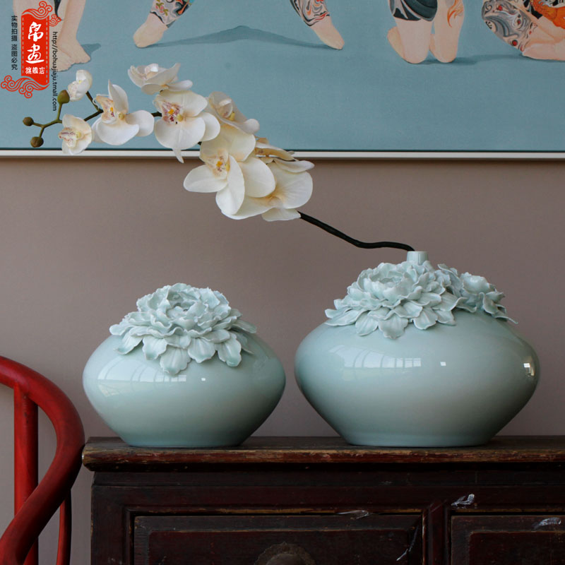 Furnishing articles jingdezhen ceramic vases, small expressions using manual shadow green home sitting room adornment creative flower arranging flower decoration