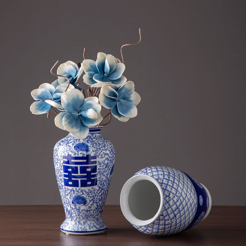 Jingdezhen ceramic furnishing articles home sitting room archaize handicraft decoration Chinese flower arranging decoration of blue and white porcelain vase