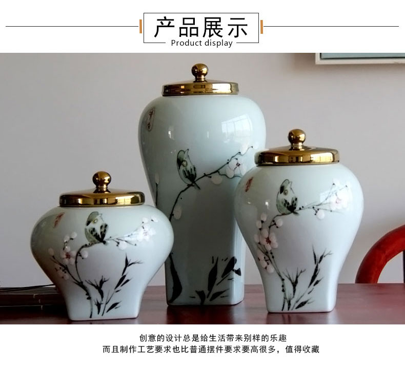 Jingdezhen ceramic household hand - made painting of flowers and dried flowers, vase gold - plated cover China sitting room adornment flowers