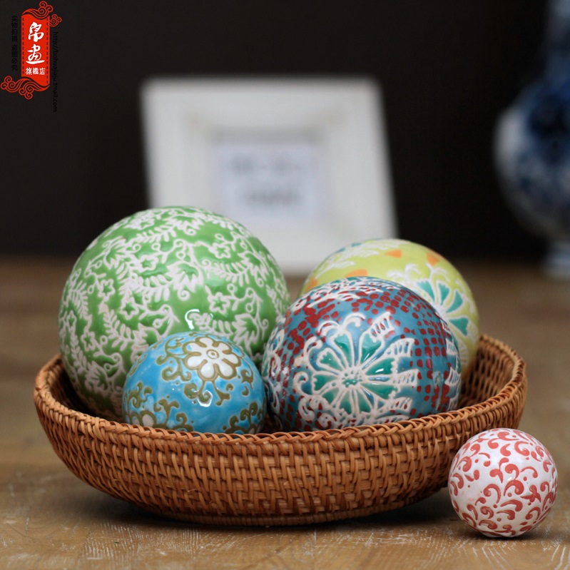 New Chinese style in Europe and the hand - made pastel water floating ball of jingdezhen ceramic decoration household act the role ofing is tasted furnishing articles