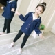 Áo khoác bé gái mùa thu denim cho bé lớn 2018 trẻ em mới thêu thùa tình yêu thời trang áo khoác hàn quốc áo trẻ em