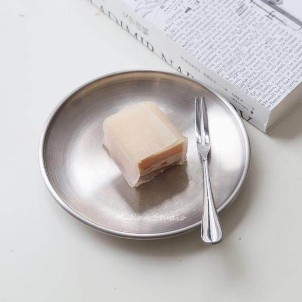 Inter-Mi Stainless Steel Sweet Pint Metal Frosted Dinner Plate Outlet Korea Ins Round West Dining Cake Dessert Trays-Taobao