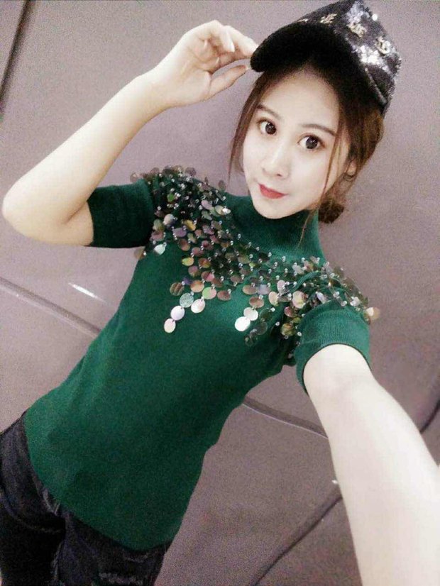 Mùa thu đông 2017 áo len mới của phụ nữ phiên bản ngắn tay Hàn Quốc của chiếc áo sơ mi tự cao nửa cổ áo màu xanh lá cây áo sơ mi sequin áo len nữ form rộng