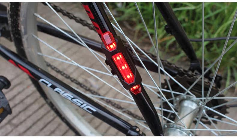 Lumière vélo AOTU - Ref 2401408 Image 34