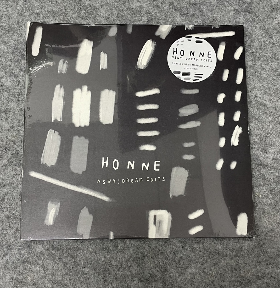 Sold out Honne NSWY:Dreams Edits RSD Black and white color rubber LP
