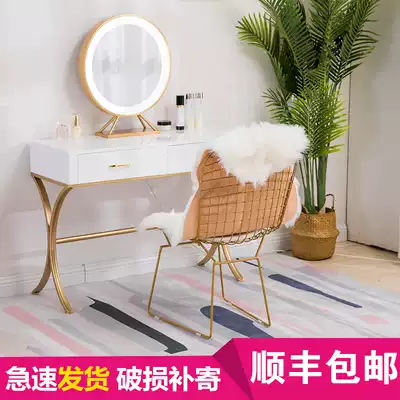 Nordic retro ins Golden round makeup table iron European style led with lamp princess makeup mirror Net red artifact