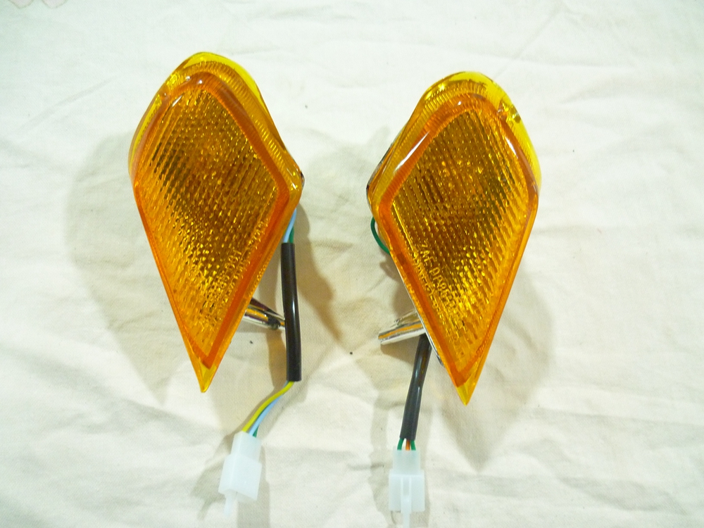 Suitable for spring wind Honda CN big boat CF250T big sheep boat king 150 water-cooled turn signal