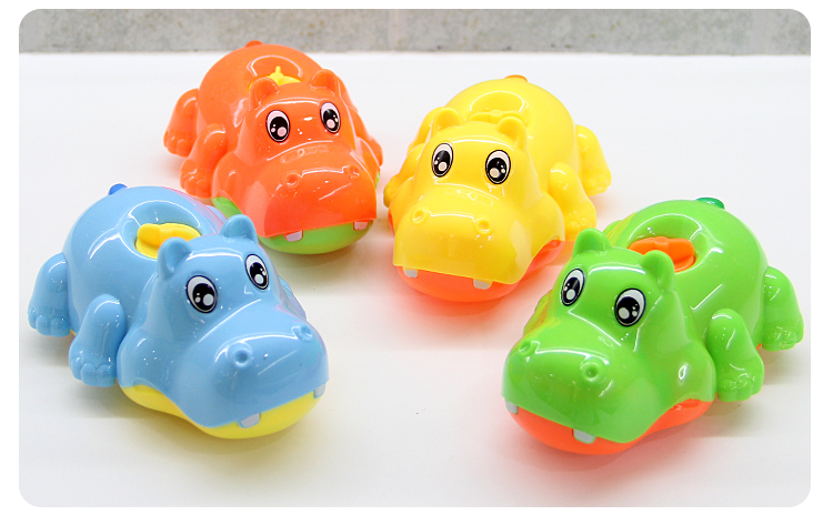 Bé baby shower boy trẻ em chơi đồ chơi nước nhỏ màu vàng vịt nhựa clockwork bãi biển hồ bơi nổi trên mặt nước bể bơi phao 2m6