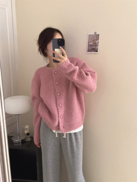 Lazy style Korean style loose sweater jacket 2023 autumn and winter new temperament silhouette solid color thickened knitted cardigan
