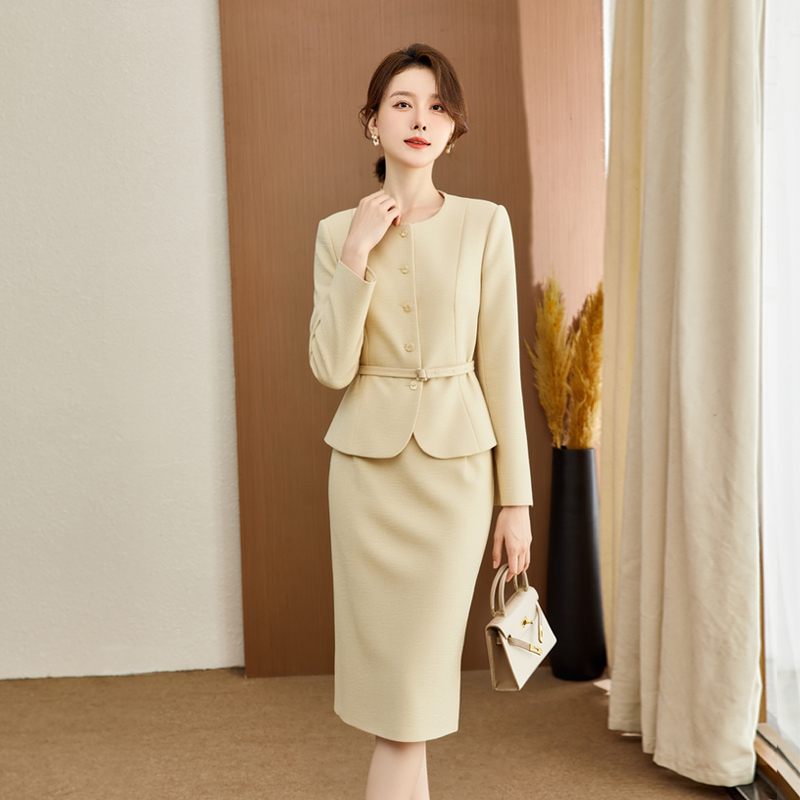2026 Spring New High-End Chanel-Style Professional Suit Skirt Set, Goddess Style White-Collar Business Manager Work Skirt