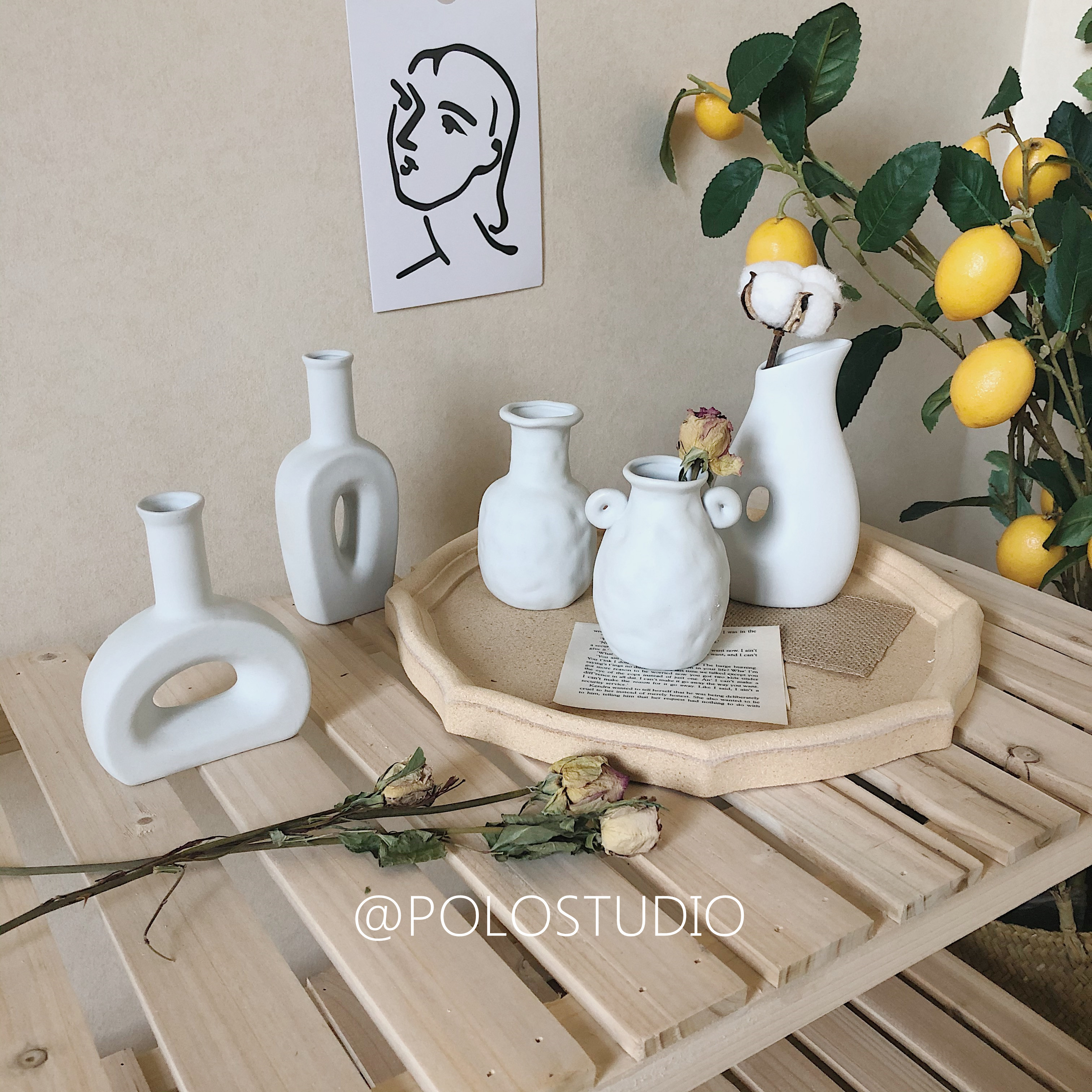 ins Nordic Wind Ceramics Home Swing Accessories Handmade Ceramic Photo Props Decorate Matte Heterosexual Vases Hem