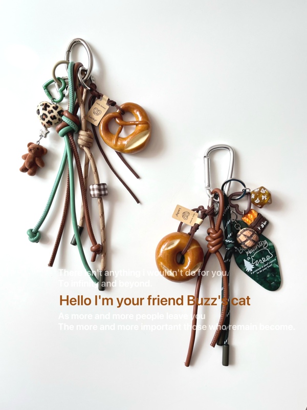 Bread｜Original Handmade Alkaline Water Bagel Cute and Healing Wizard of oz Niche Car Keychain Backpack Pendant
