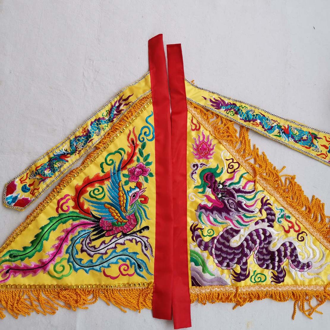 Tianlong embroidery five-color flag level embroidery triangular scale flag one side dragon one side phoenix five battalion flag five party flag colorful flag