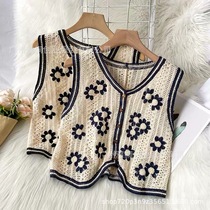 Autumn and winter vest knitted outer vest Korean style retro hollow loose V-neck sleeveless short woolen waistcoat