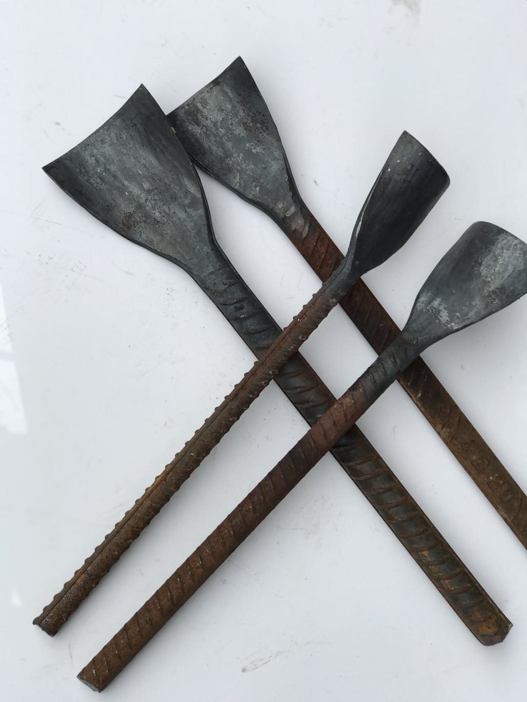 Hardware road small shovel irrigation sand barrel sand irrigation method special rebar chisel woodworking chisel semicircle chisel manual tool