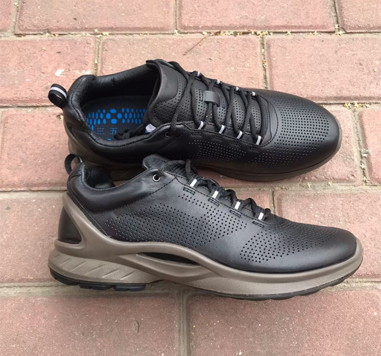 2021 Public Hair Fidelity New Cow Leather Ultra Light Training Fire Preparedness Shoes Training Shoes Breathable Abrasion Resistant Combat Training Shoes