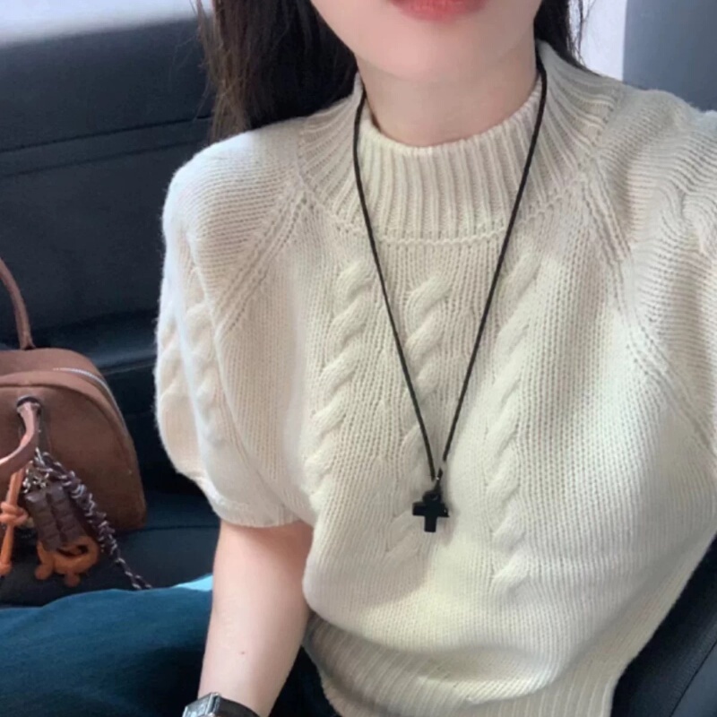 Autumn and Winter 100% Pure Wool Short-Sleeved Women's Cable Pattern Half-Turtleneck Sweater Loose Knitwear White Thickened Base Shirt Autumn and Winter 100% Pure Wool Short-Sleeved Women's Cable Pattern Half-Turtleneck Sweater Loose Knitwear White Thickened Base Shirt