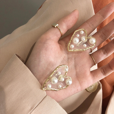 珍珠设计感耳钉小众网红耳环女气质