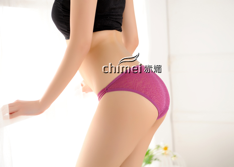 Màu đỏ và đầy đủ 3 gói Hoa sen thêu trong suốt gợi cảm đồ lót nữ ren gợi cảm quần nữ eo thấp quần xì nam độc lạ