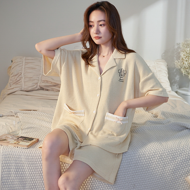 Summer new pajamas women's cardigan lapel waffle short-sleeved shorts casual loose ladies home clothes can be worn outside