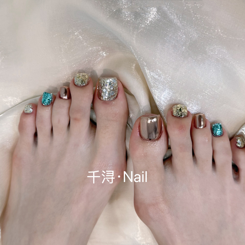 2026 Hot-Selling Foot Nail Art with Dazzling Colorful Champagne Glitter Toenails, Ready-Made High-End Whitening Bride Foot Press-On Nails 2026 Hot-Selling Foot Nail Art with Dazzling Colorful Champagne Glitter Toenails, Ready-Made High-End Whitening Bride Foot Press-On Nails