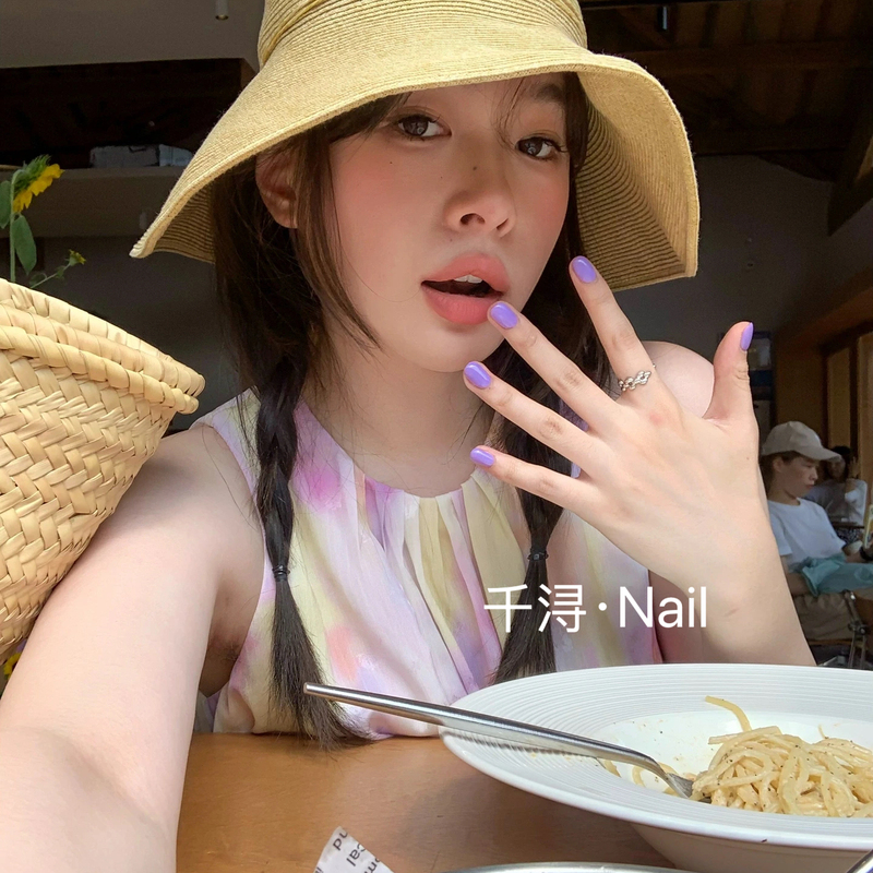 Taro Purple Color-Enhancing New Light Purple Solid Color Handmade Nail Art Wearable Nails Short Style High-End Feel Lu Si Same Style Detachable Taro Purple Color-Enhancing New Light Purple Solid Color Handmade Nail Art Wearable Nails Short Style High-End Feel Lu Si Same Style Detachable