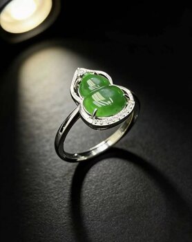 Natural grade a jade green gourd ring