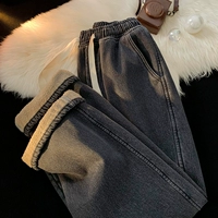 Темно-серый