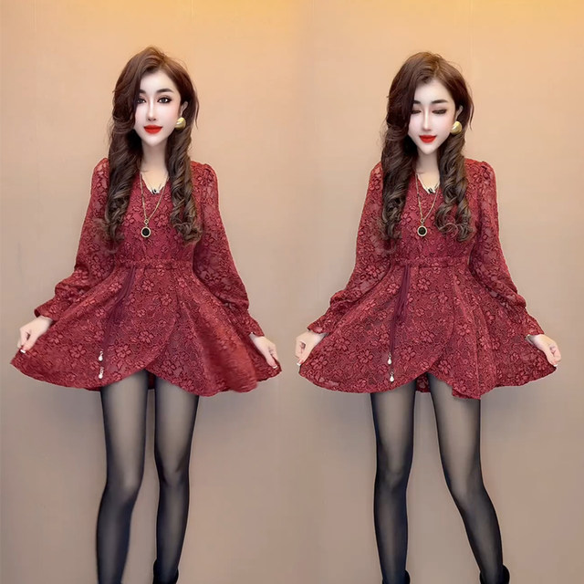 ເສື້ອ lace slit ຄົນອັບເດດ: ແລະ versatile