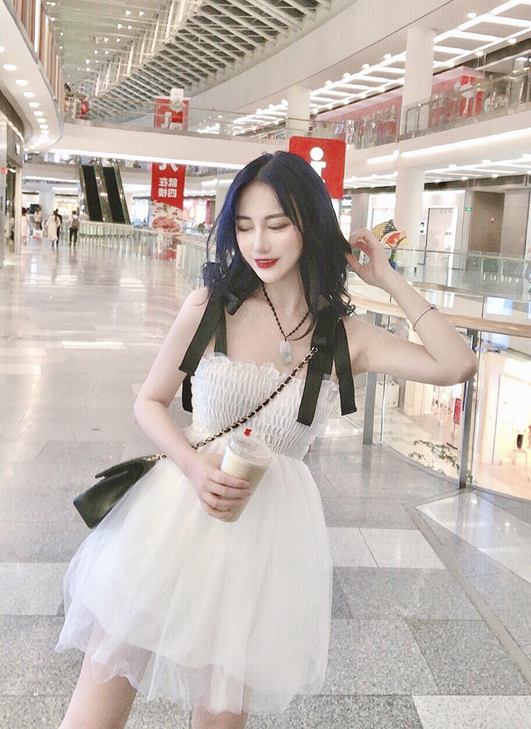 VK旗艦店 韓系性感拼色鏤空網紗抹胸禮服蓬蓬短袖洋裝