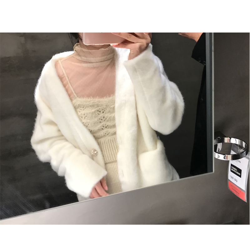 Mùa đông 2018 cộng với cotton ấm ngọc trai khóa siêu mềm dễ thương áo trắng ngắn ấm áp mùa đông bạn nhé áo cardigan nữ