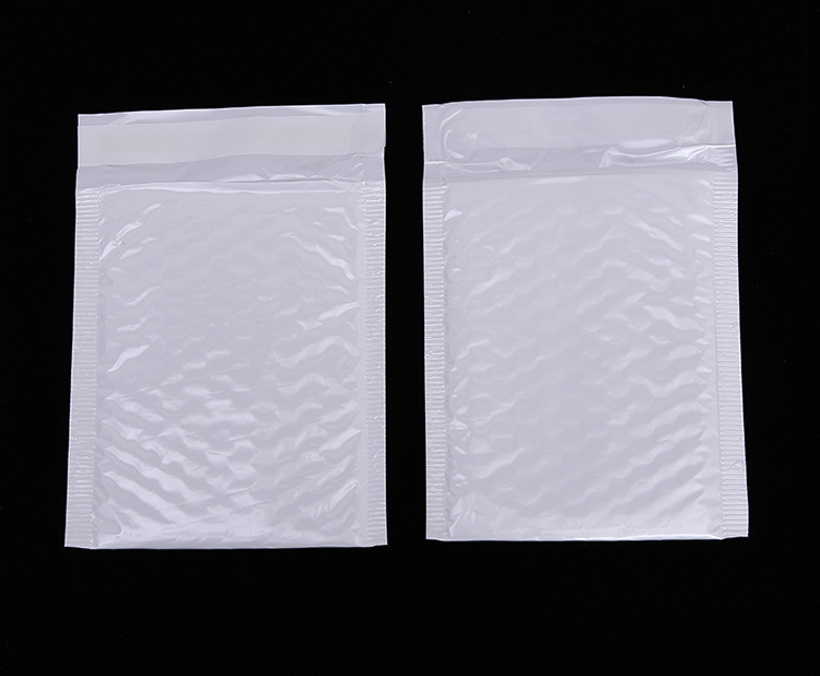 Pearlescent Membrane Bubble Envelope Bag Foam Bag (Disabled Defective Products for Low Price Processing) Not for sale after sale No refund
