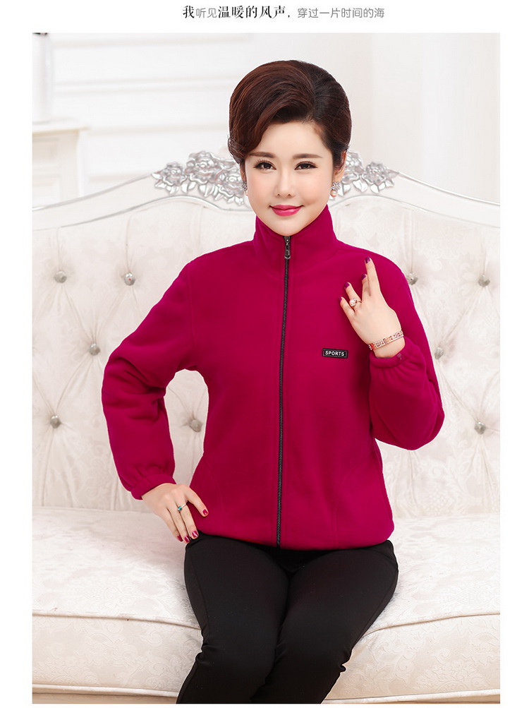 Mùa thu và mùa đông của phụ nữ trung niên cộng với áo khoác nhung kích thước lớn áo len mẹ tải mùa xuân và áo khoác lông cừu mùa thu áo trung niên