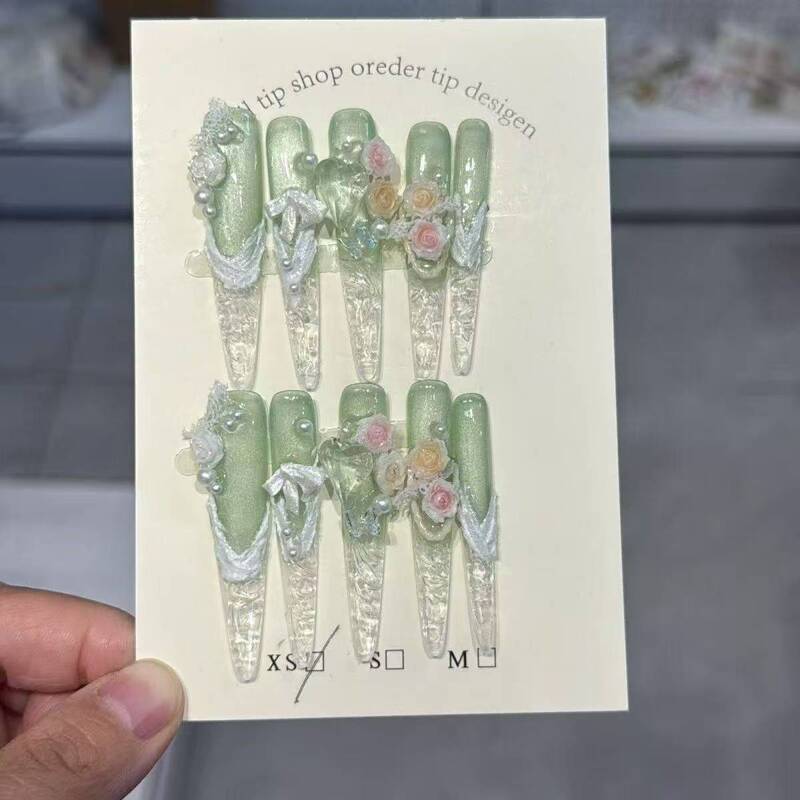 Handmade Children's Nail Art Wearable Nails 2026 New Green Rose Glass Medium-Length Fake Nail Patches for Young Girls