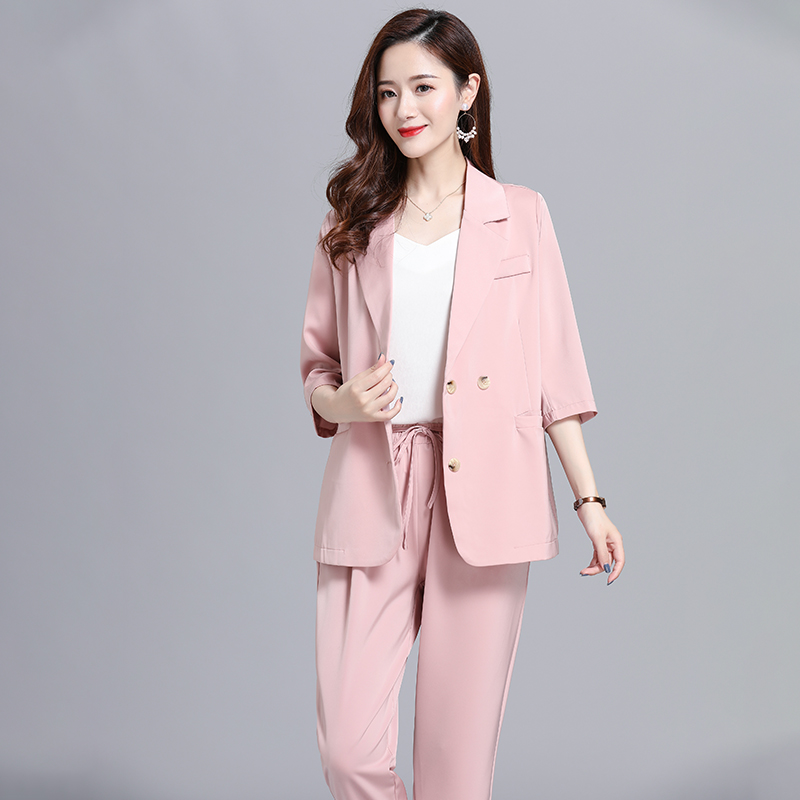 Suit phù hợp với nữ mùa hè sinh viên đại học phỏng vấn phù hợp với bộ đồ phù hợp với tính khí của Hàn Quốc phiên bản được mặc bộ đồ lụa của phụ nữ