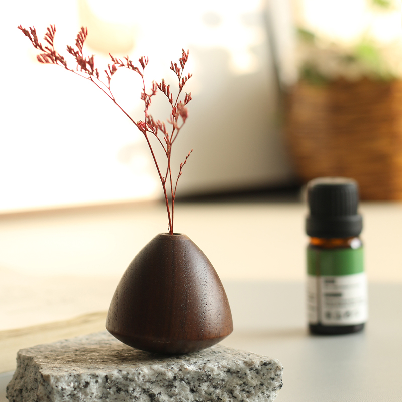 不倒翁扩香器：小小装置里的生活智慧